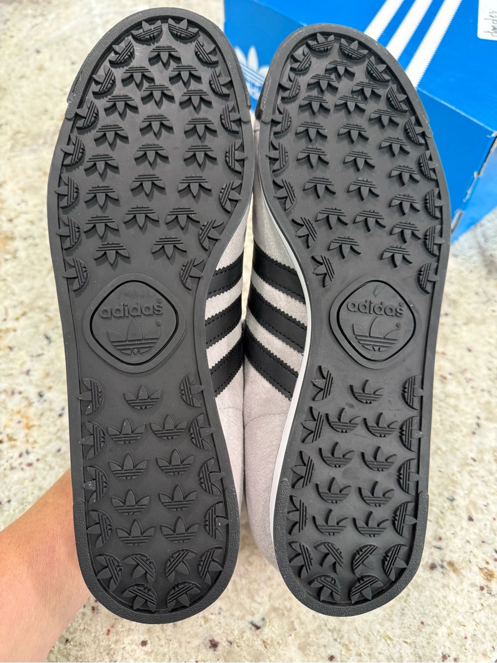 Adidas Samoa Men's Sneakers in Grey - Picture 12 of 15